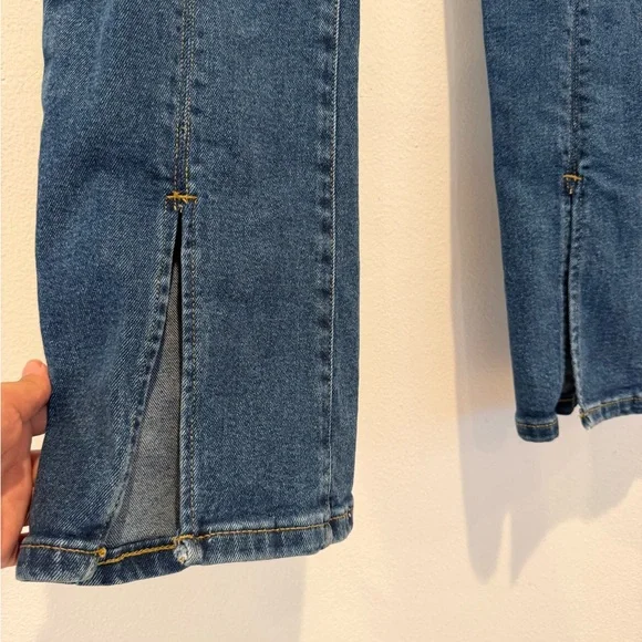 Michael Kors Front Slit Hem Straight Flare Denim Jeans Size Small - Picture 5 of 8